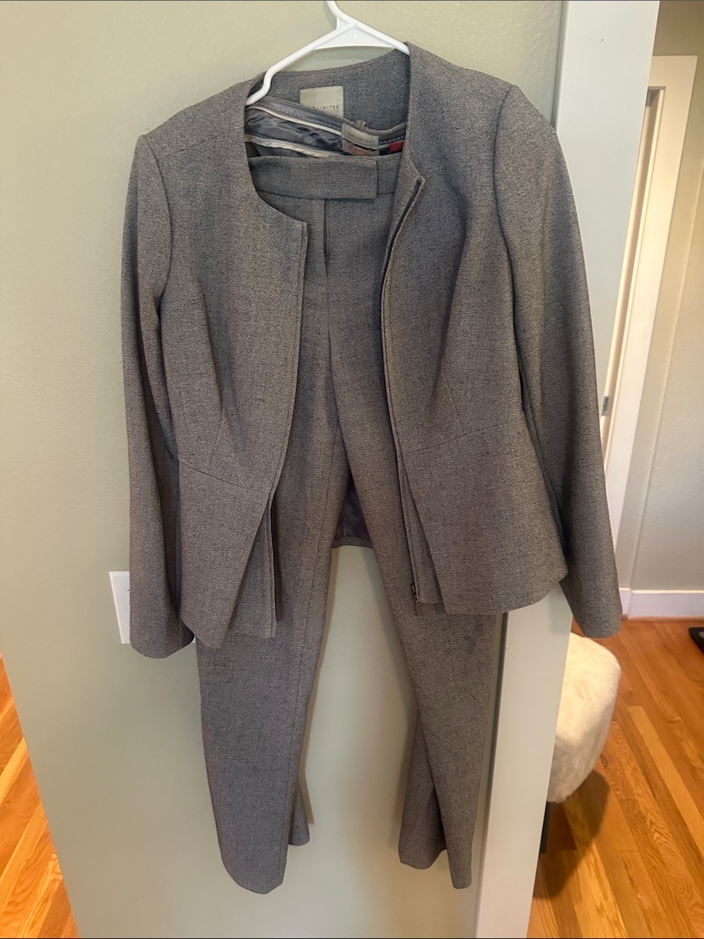 The Limited Gray Women's Tailored Blazer and Pants Set - Scandal Collection